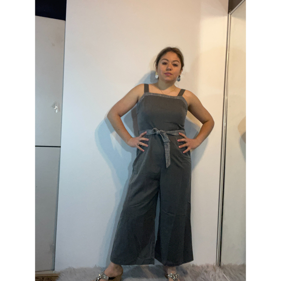 KEM & THREAD JUMPSUIT SIZE L - Picture 6 of 16